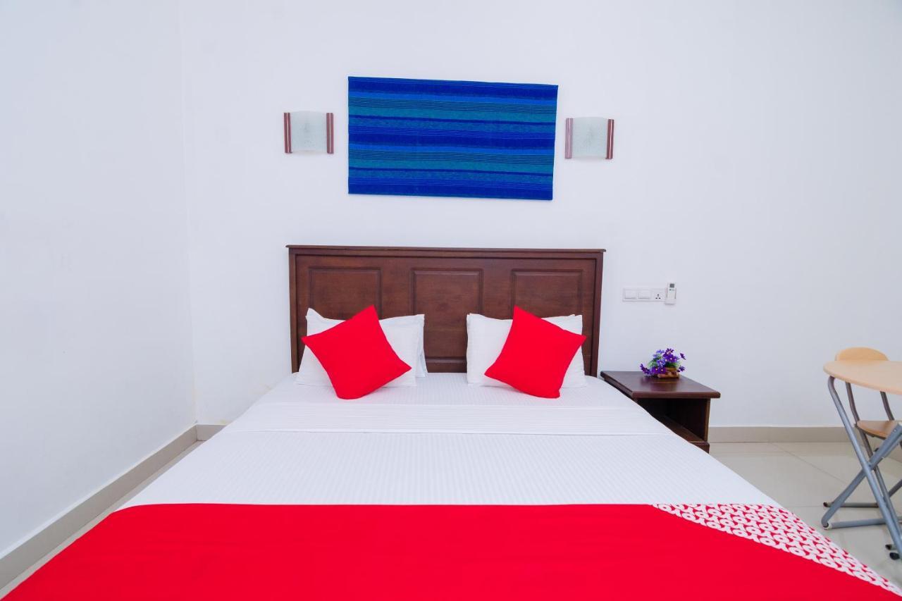 Coral Breeze Colombo Hotel Kültér fotó