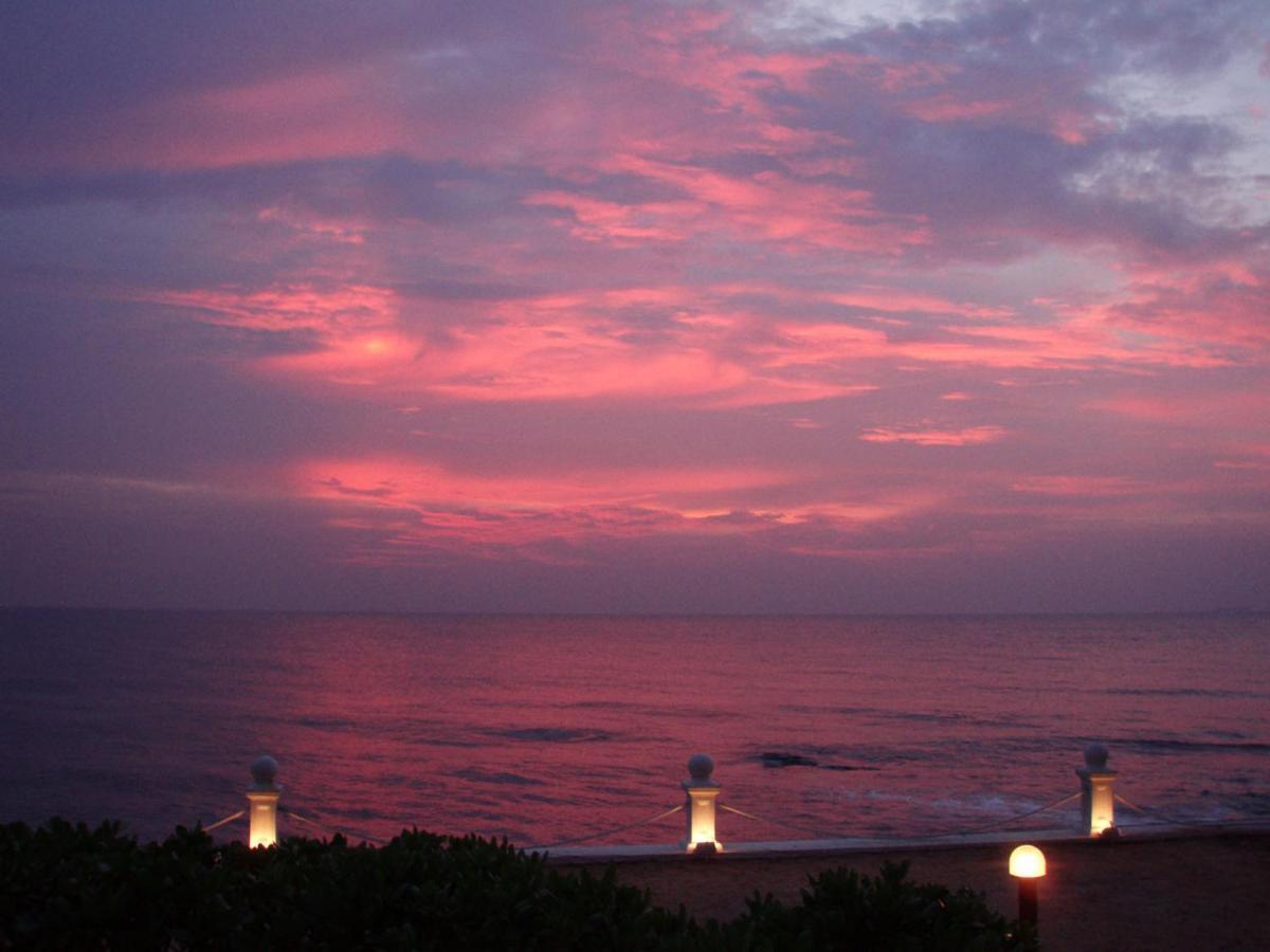 Coral Breeze Colombo Hotel Kültér fotó